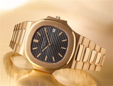 patek philippe in nautilus jumbo gold|Patek Philippe Nautilus quartz.